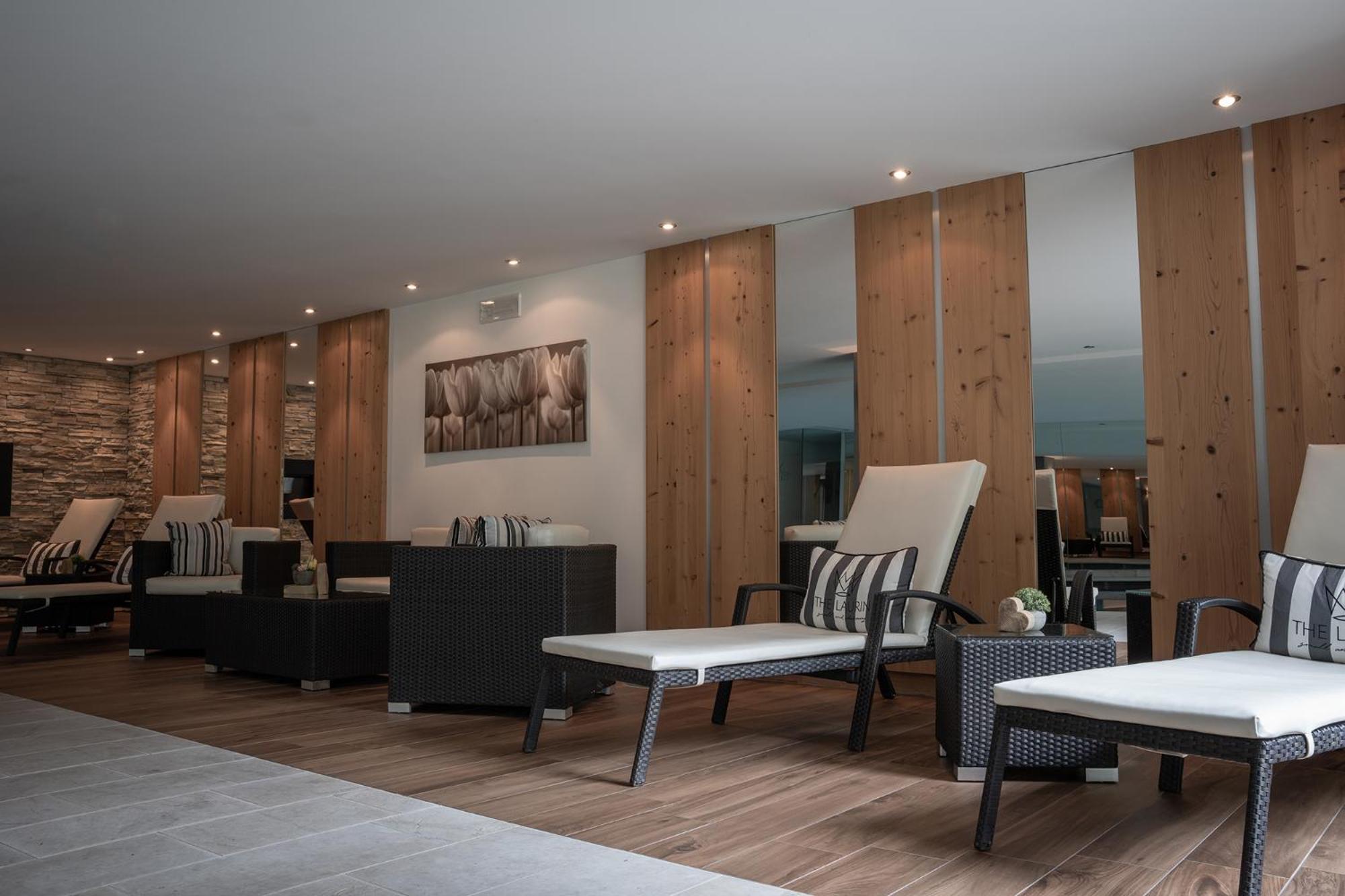 The Laurin Small & Charming Selva di Val Gardena Ngoại thất bức ảnh