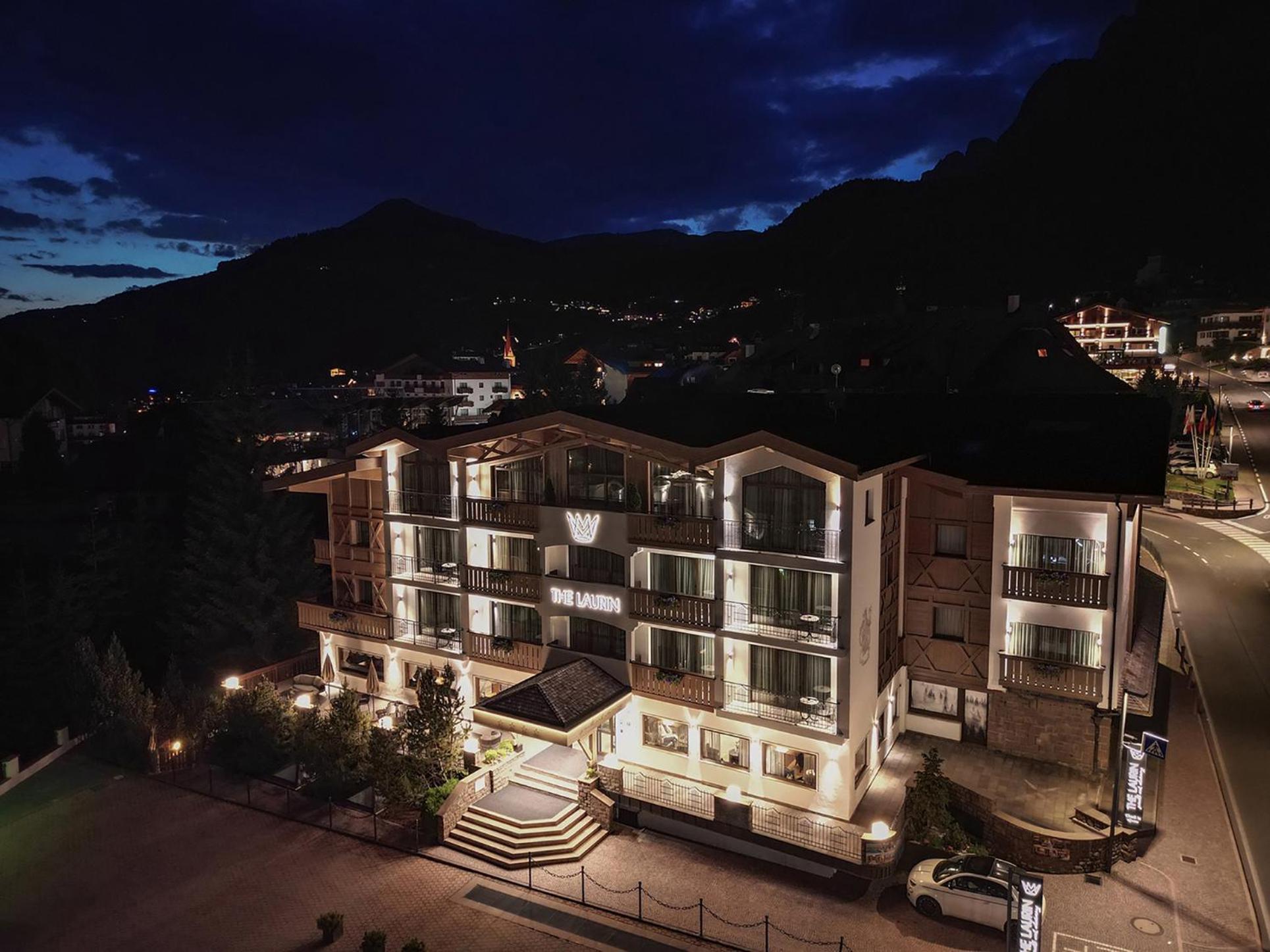 The Laurin Small & Charming Selva di Val Gardena Ngoại thất bức ảnh