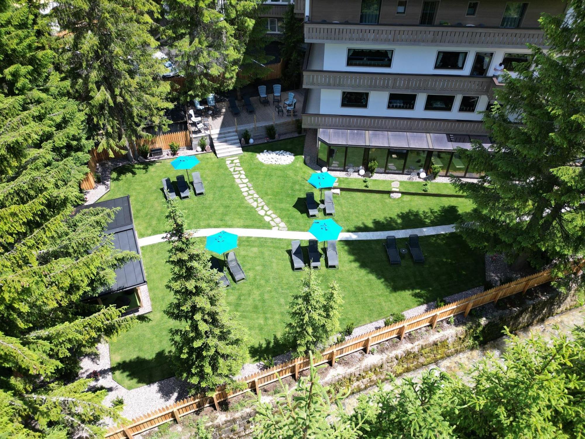 The Laurin Small & Charming Selva di Val Gardena Ngoại thất bức ảnh